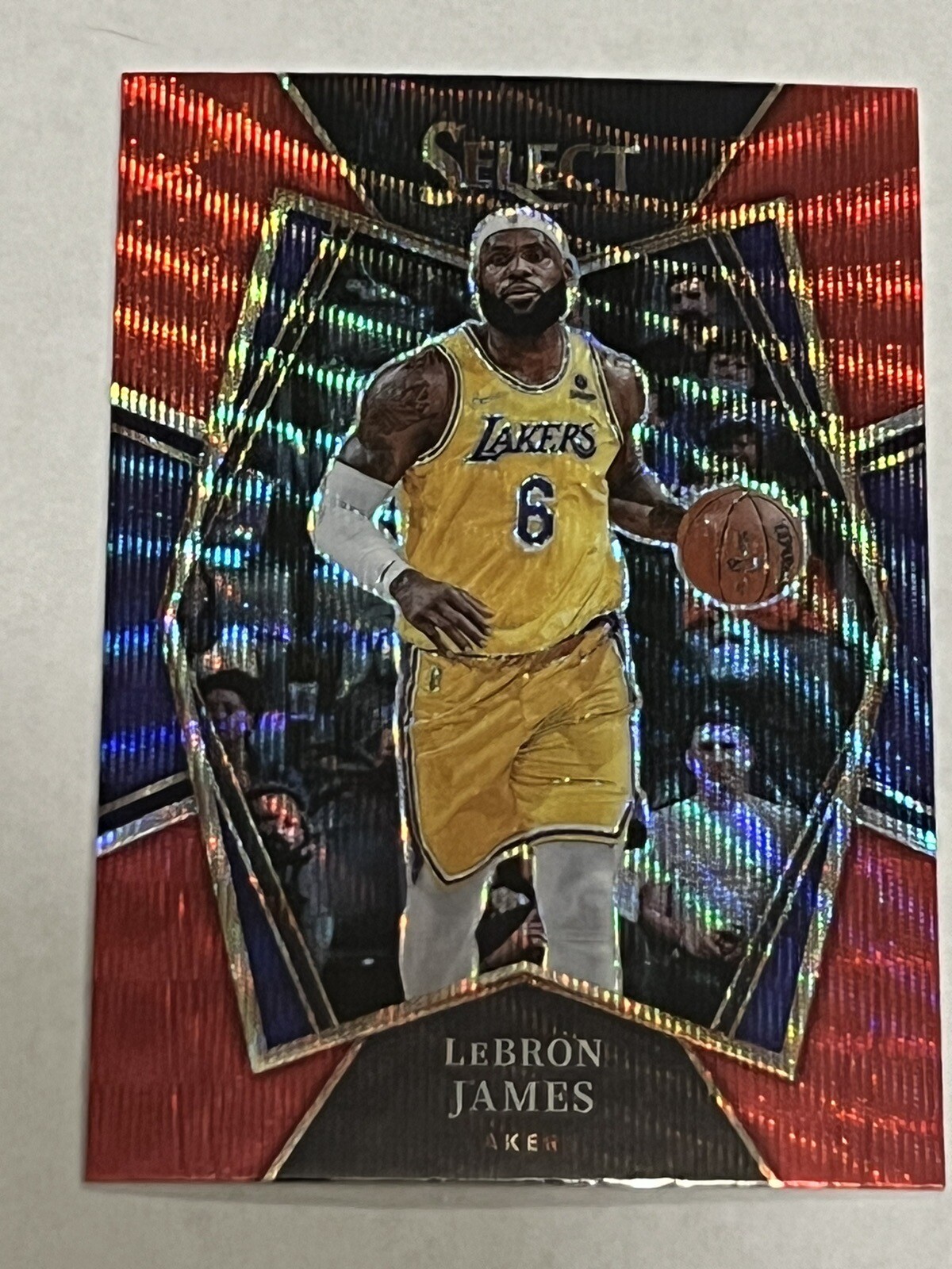 2021-22 Select Lebron James Red Wave Prizm Premier Level Lakers