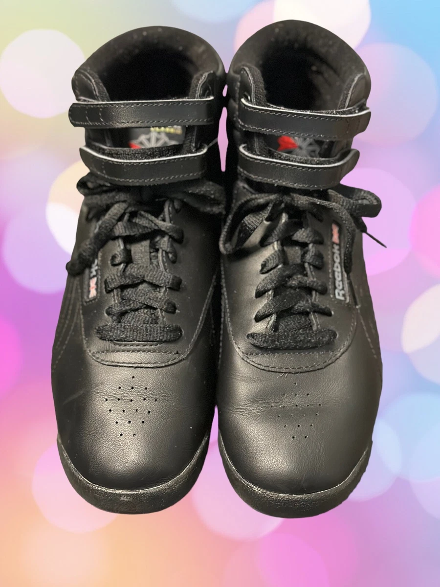 Black high hotsell top reebok womens