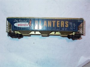 Vintage TYCO HO, Planters Peanut 3 Bay Covered Hopper,EXC.Orig.Oper.Cd.BEAUTY !
