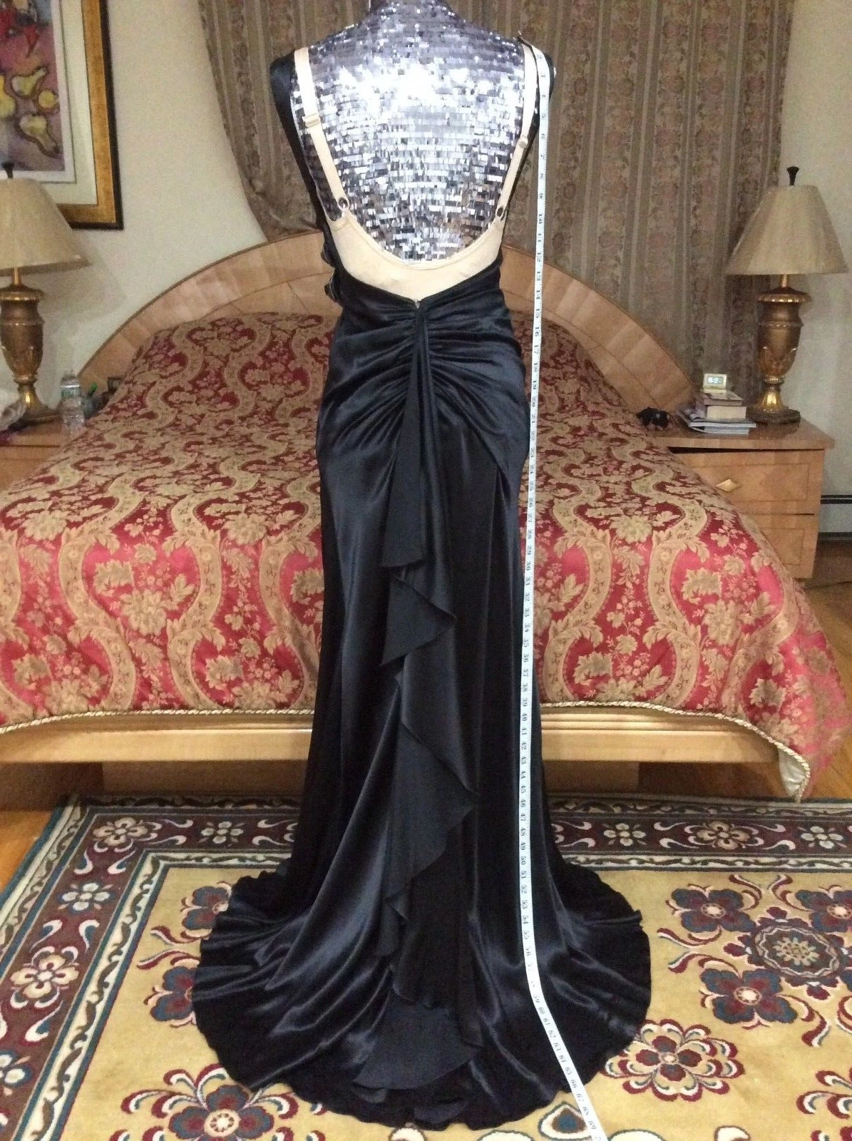 Abito ICONIC SPLENDIDO 2DIE4 DA COLLEZIONE VERSACE retro aperto seta nera