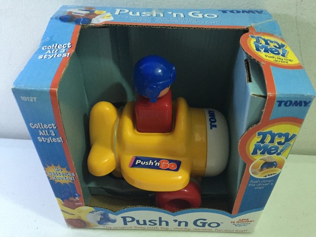 tomy push and go plane