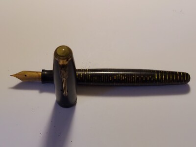 Parker Emerald Stripes Laminate Green Pearl Vacumatic Fountain Pen Nice Nib