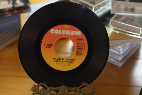 DISCO DAVID ALLAN COE 45 RPM 7" ""DON'T CRY DARLIN"" (38-04846) f12-190 - Imagen 1 de 4