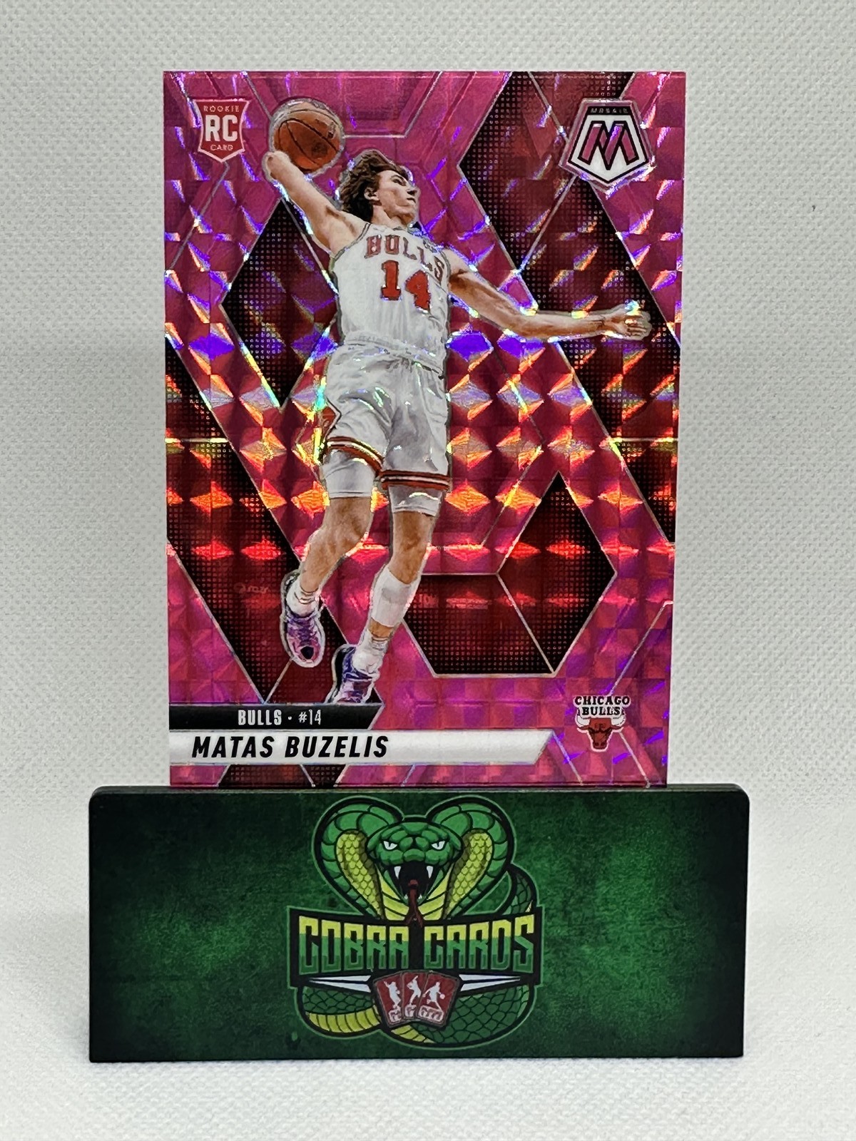 2025 2024-25 Panini Mosaic Matas Buzelis #223 Pink 015/175 RC