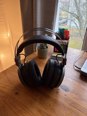 Razer Nari Ultimate: Gaming-Headset, THX-räumliches Audio, kein Ladekabel (USBA)