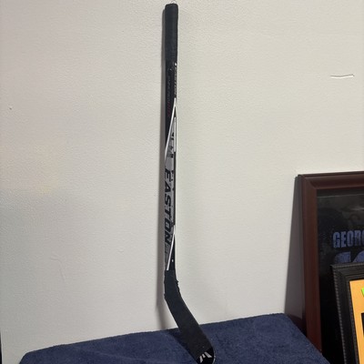 Easton Synergy HTX Hockey Stick(left Handed) Used Kids