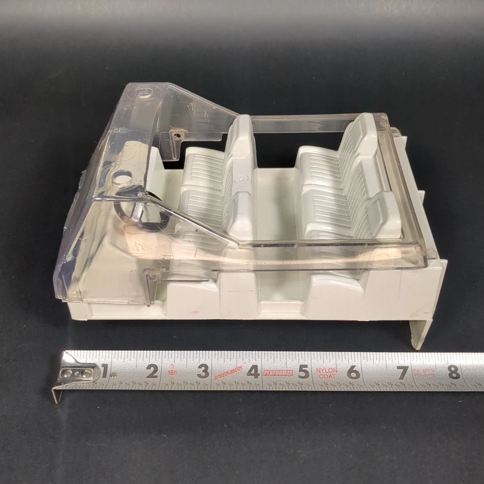 Tonka Ladder Fire Truck Plastic Cab Windows Interior Steering Wheel 2960 - Image 2 of 4