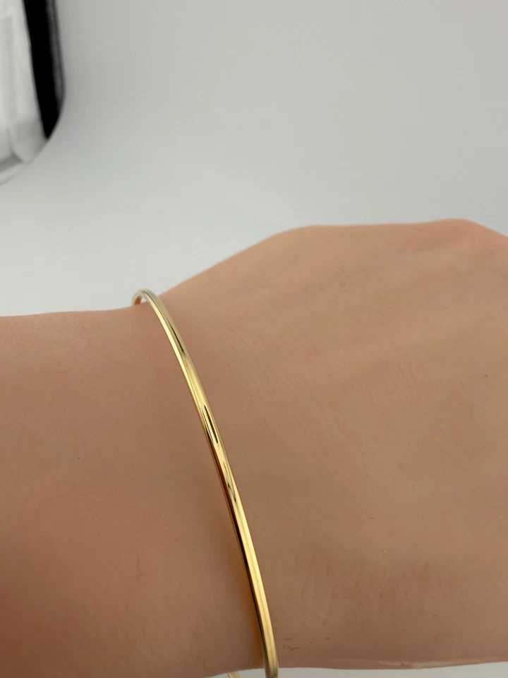 Brazalete Brazalete Claro Liso Oro Amarillo Sólido 14K 1.5mm - Oro Real Mínimo Delgado Foto 3 de 4