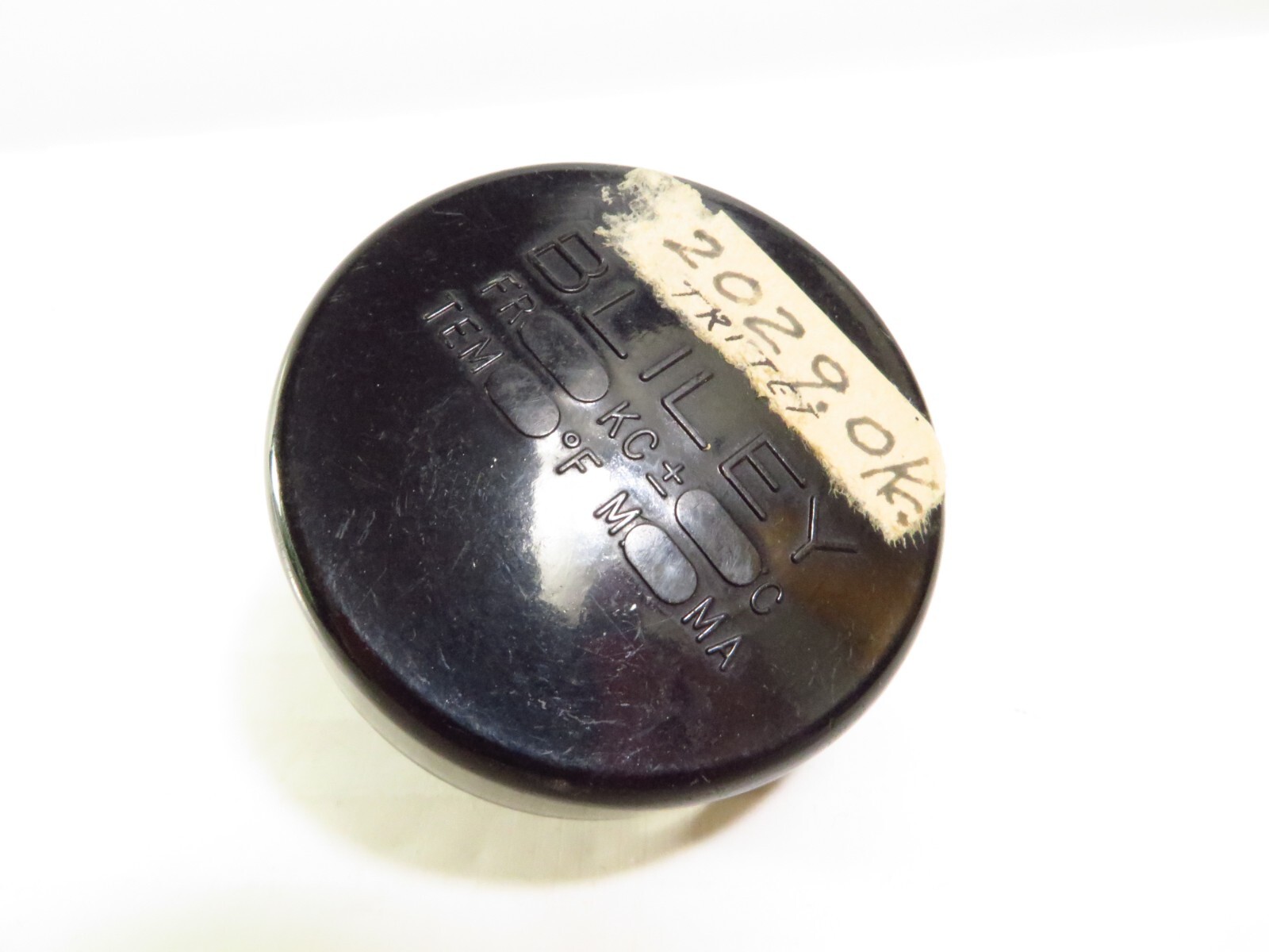 VINTAGE WWII QUARTZ RADIO CRYSTAL BLILEY BC2 2029 KC FREQUENCY CONTROL