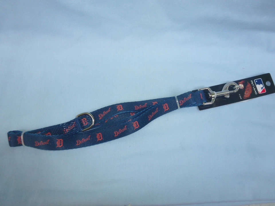 DETROIT TIGERS 4 ft long DOG/PET LEAD/LEASH size Small 3/4" wide by Sparo NWT - Image 2 of 4