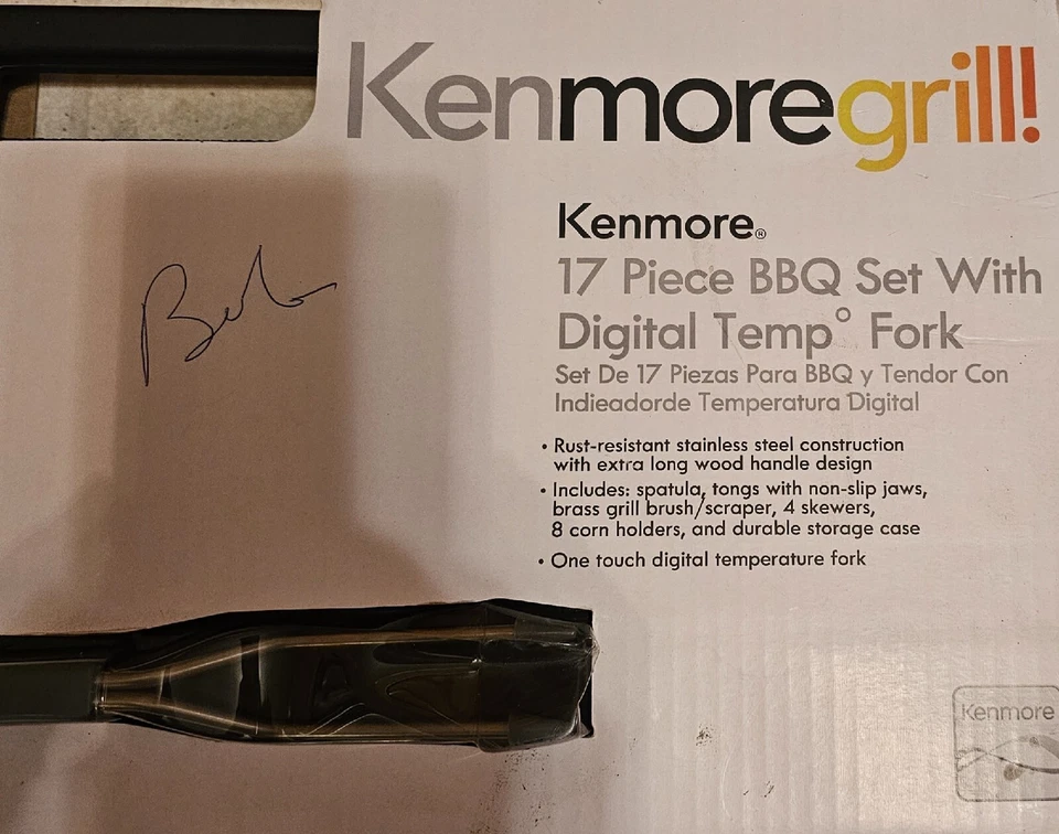 Juego de barbacoa Kenmore Grill 17 piezas con horquilla de temperatura digital estuche rígido moldeado nuevo en caja Foto 4 de 4