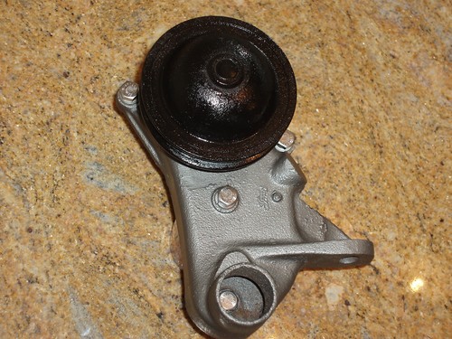 Ford flathead 8BA 49-53 stainless steel water pump bolt & washer set hardware - Picture 3 of 4
