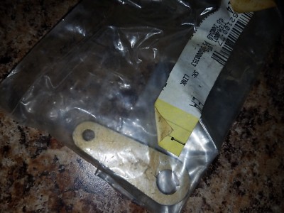 NOS Twin Cessna 310 421 Flap Control Link PN# 0862100-77