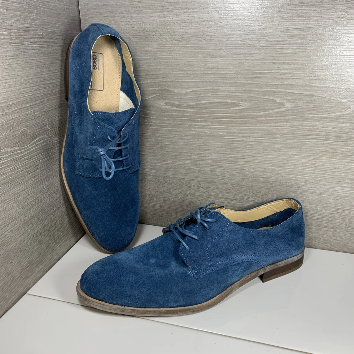 Men’s blue suede  shoes size 9. Men main image 3
