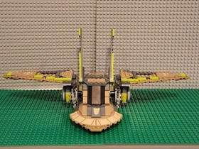 LEGO Star Wars: HH-87 Starhopper (75024)  Complete w Manual