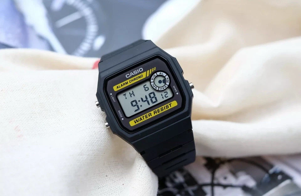 Reloj Casio F-94WA-9 F94 Retro Vintage Unisex Hombre Mujer Relojes Digitales Nuevo Foto 4 de 4