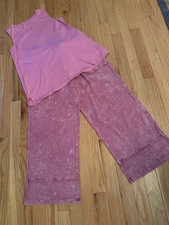 Logo Lori Goldstein Sun faded Crop Pants XS Top Small NWT 