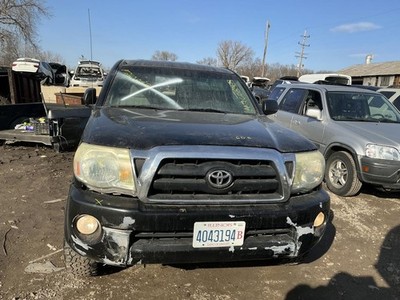 (LOCAL PICKUP ONLY) Passenger Right Front Door Glass Extended Cab Fits 05-15 TAC