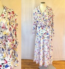 1980s Vintage FLORA KUNG Silk Dress Floral Pattern 34 Bust Ruffles