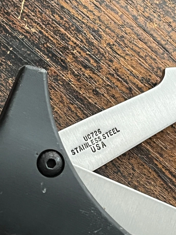 Cuchillo Klingon United Cutlery UC726 Star Trek Daga Fénix SIN FUNDA Foto 3 de 4