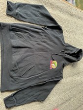Buc-ee's Hoodie Mens Medium Black Graphic Pullover Sweatshirt Beanie Mascot Logo