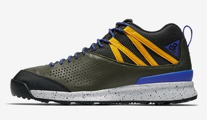 nike acg trainers uk