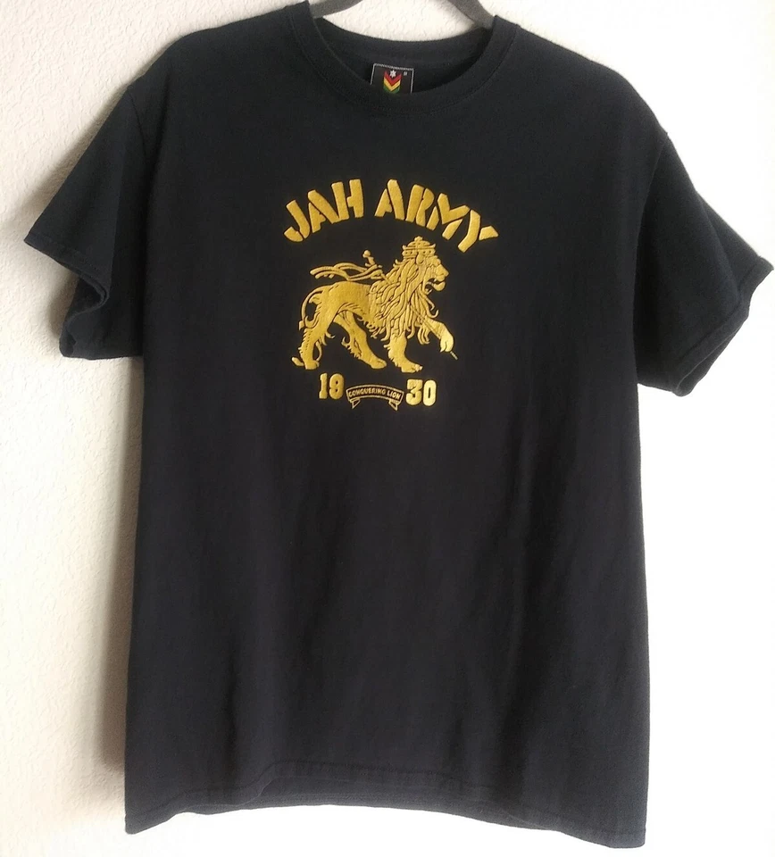 Camiseta JAH ARMY 1930 Conquering Gold Lion Azul Marino Mediana Foto 2 de 4