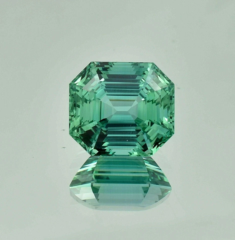 AAA 51.30 CT Natural Ceylon Bi-Color Parti Sapphire Loose Radiant Cut Gemstone - Image 4 of 4