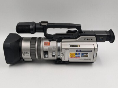 Sony DCR-VX2000 Digital Video Camera Recorder Handycam 3CCD Sony DCR-VX2000 Digital Video Camera Recorder Handycam 3CCD