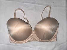 Victoria's Secret Body by Victoria no wire beige bra size 38 DDD