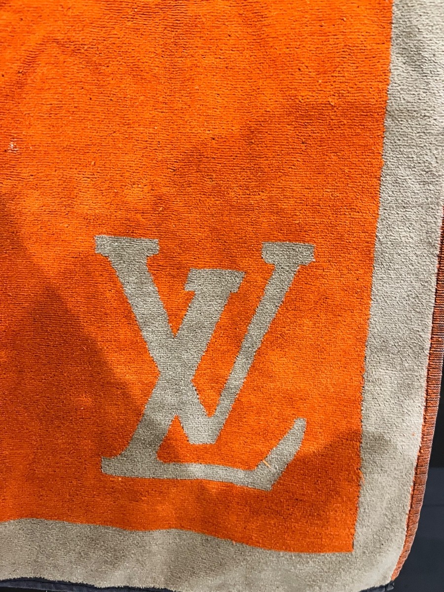 LOUIS VUITTON バスタオル オレンジ LOUIS VUITTON BEACH TOWEL ORANGE & TAN XL ZIG ZAG / MONOGRAM CIRCA