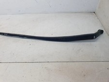 TOYOTA AURIS E18 Scheibenwischer vorne 6868 1700 2010 34237151