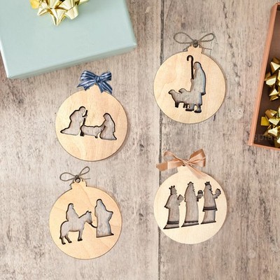 Christbaumschmuck, Krippenkugeln, Ornamente, religiös Weihnachten