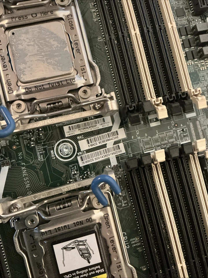 HP ML350p G8 Server Mainboard - 667253-001 # 635678-004 - Image 3 of 4