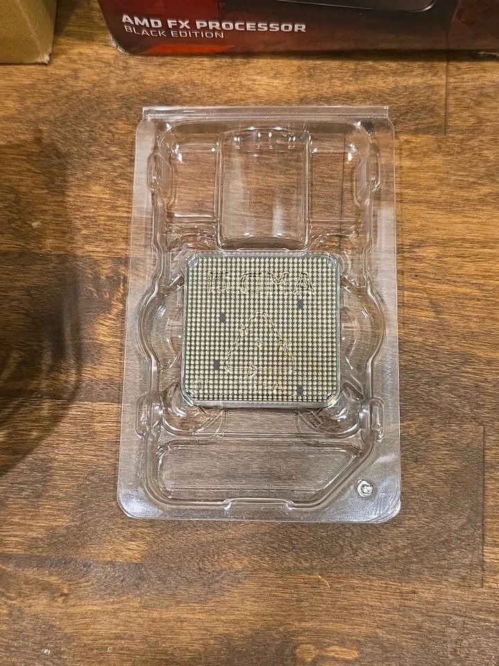 AMD FX 4350 4-Core 4.2 GHz, 12.0 MB Total Cache Processor Black Edition  - Image 2 of 4