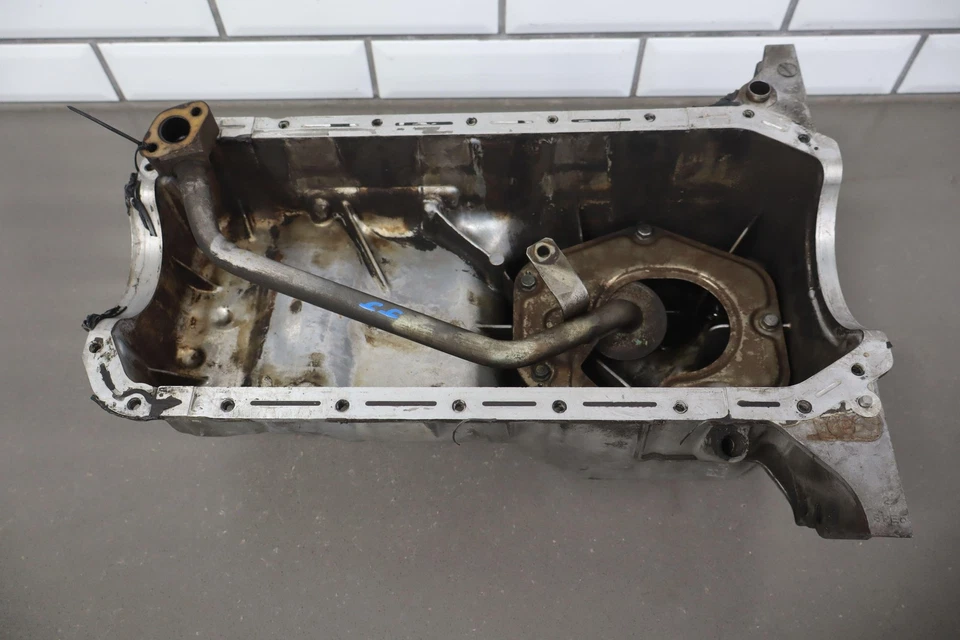 Cacerola de aceite de aluminio 94-99 Mazda Miata NB OEM con tubo de recogida Foto 4 de 4