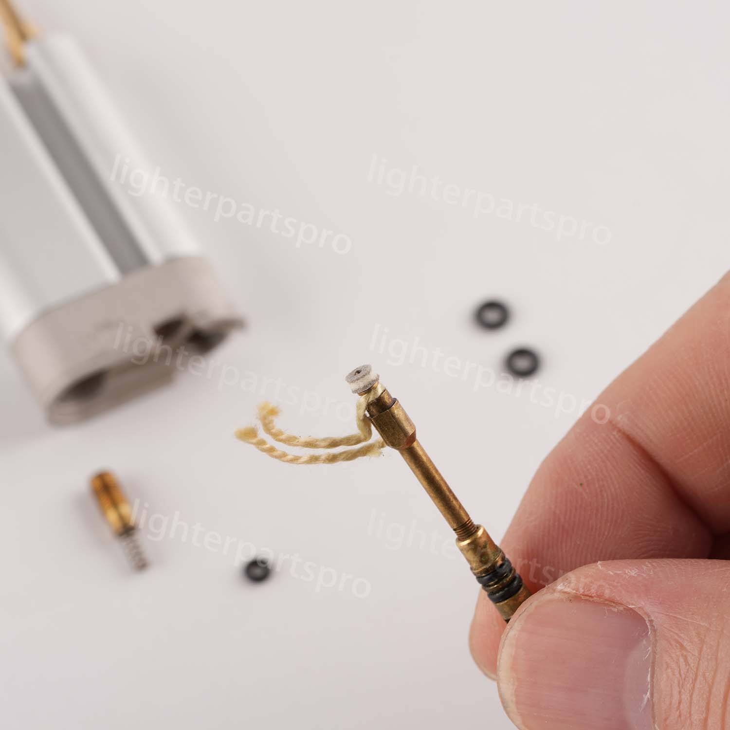 Complete Repair Set O-rings. Install or Remove Tool for Cartier V2 Lighters