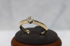 9ct Yellow Gold Diamond Solitaire Ring - Size P½ - UK Hallmark