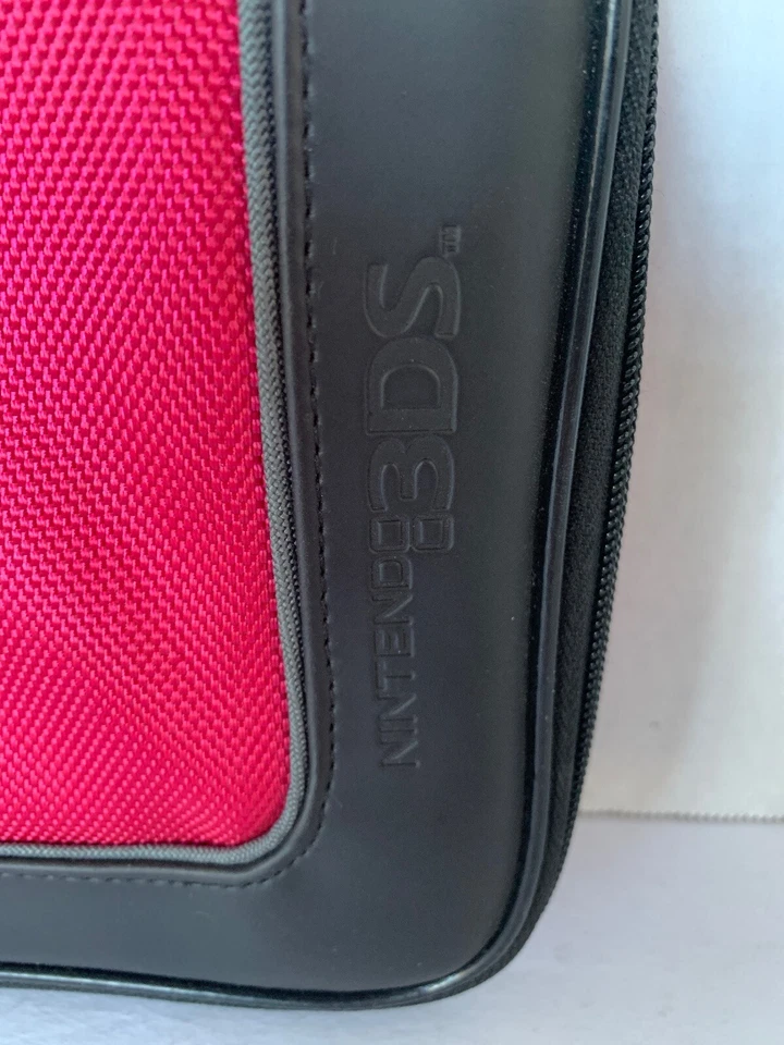 POWER A NINTENDO 3DS STORAGE TRAVEL CASE PINK - Image 2 of 3