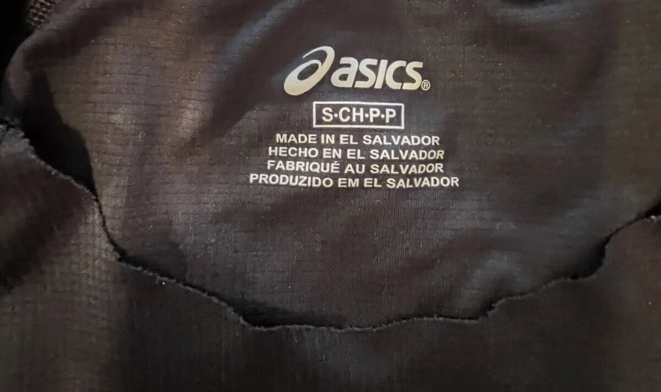 Camisa de corrida asics pequena preta absorção fina manga comprida reflexiva corte pescoço bainha - Imagem 3 de 4