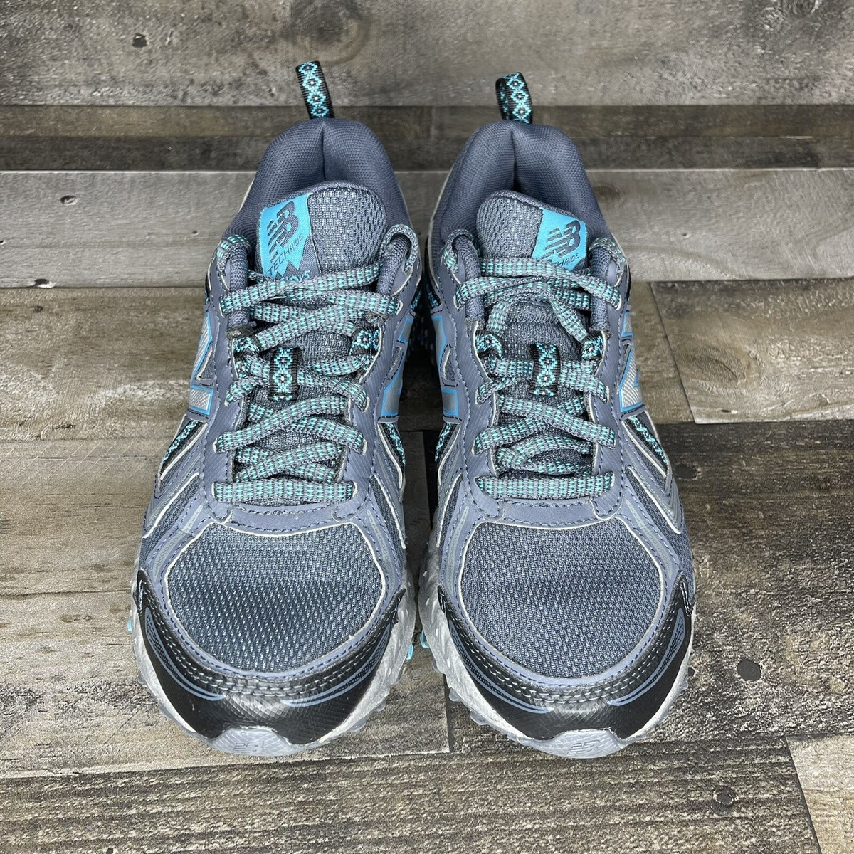 New balance 410 navy & metallic silver trainers Clearance