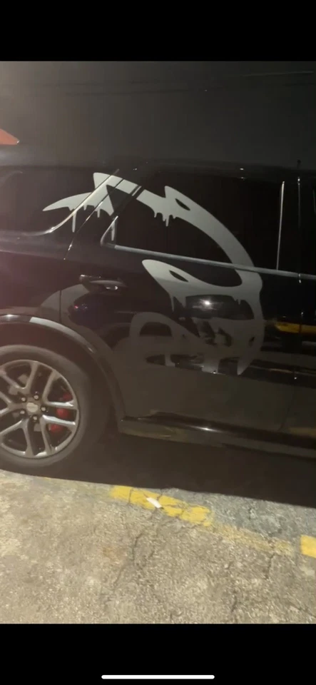 CARGADOR DODGE HELLCAT GRANDE ENVOLTURA VINILO NEGRO MATE CALCOMANÍA XL CHALLENGE DURANGO Foto 3 de 3