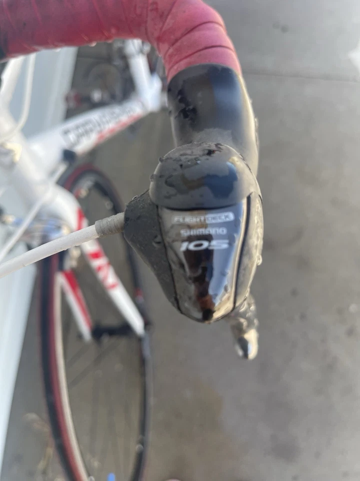 Bicicleta de carretera Gary Fisher ARC 2009 roja y blanca cuadro de excelente estado 58 o 61 cm Foto 3 de 4