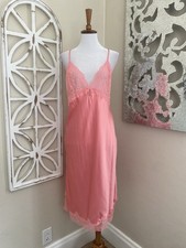 Victorias Secret Lingerie Gown Slip LARGE Pink Floral Satin Lace Wireless NWT