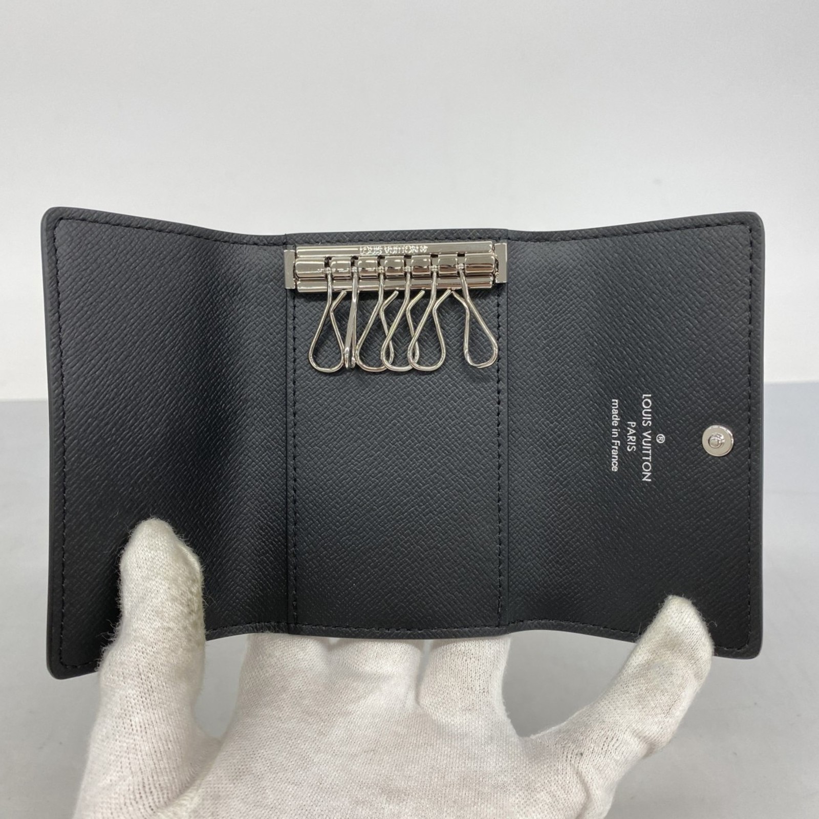 Louis Vuitton Monogram Eclipse Multicle 6 Key Cas… - image 3