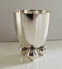 Bauhaus Art Deco WMF Eierbecher auf Kugelf&uuml;ssen