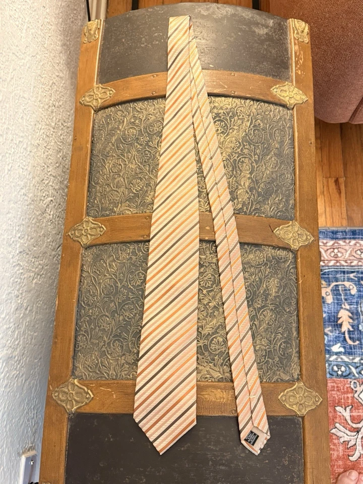 Corbata de cuello ML Material London 100 % seda, 58” bronce, dorado, marrón. Foto 2 de 4