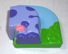 Leap Frog Fridge Farm Barn Magnetic Animal Part Cow Legs 2007 version