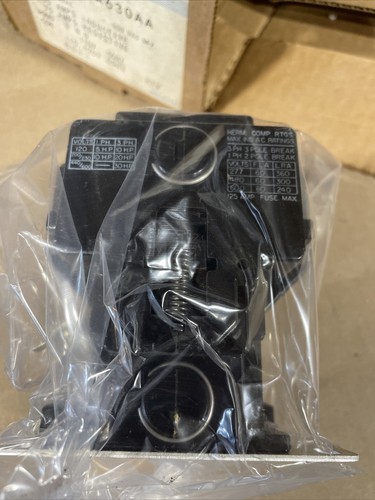 TELEMECANIQUE GOULD 2200 EBA630AA CONTACTOR 3PH, 75A, 600V - Picture 4 of 6