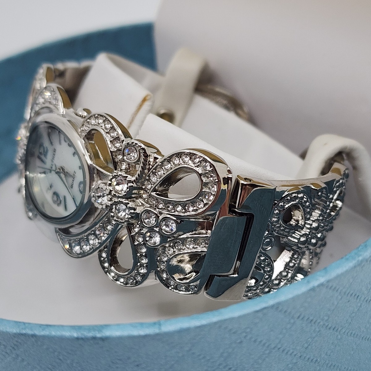 Waltham Ladies Womens Fancy Silver Tone Rhinestone Cuff  display picture 2
